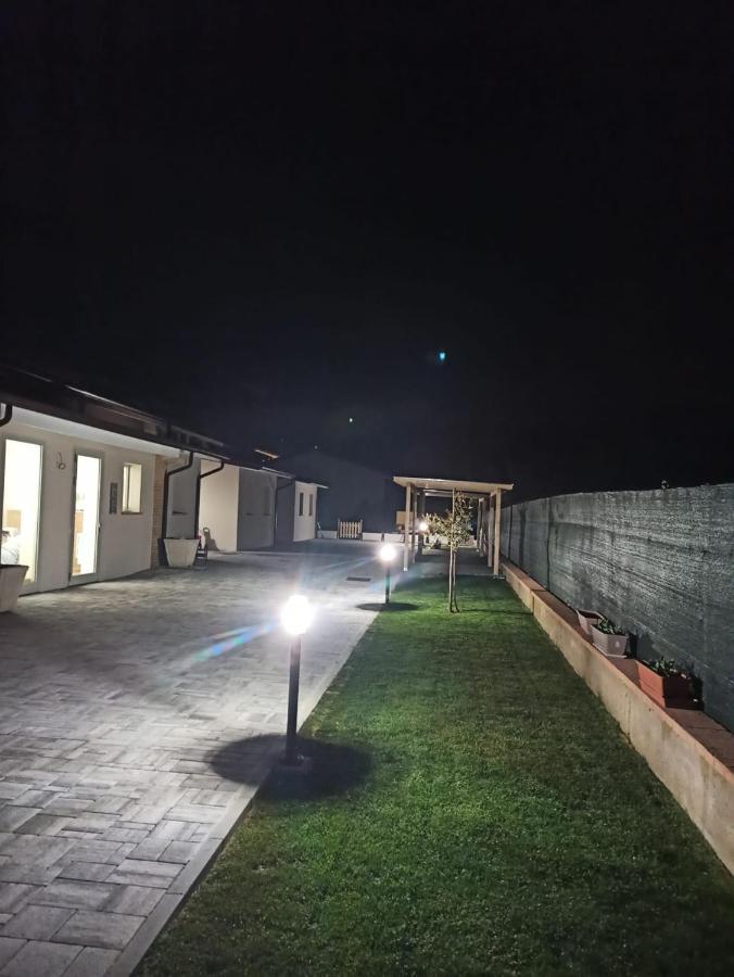 La Corte Di Emma E Ale Volta Mantovana Luaran gambar